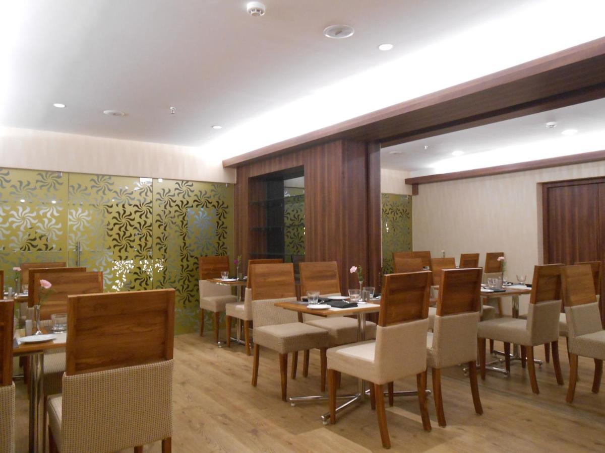 The South Park Hotel تريفِندرم المظهر الخارجي الصورة