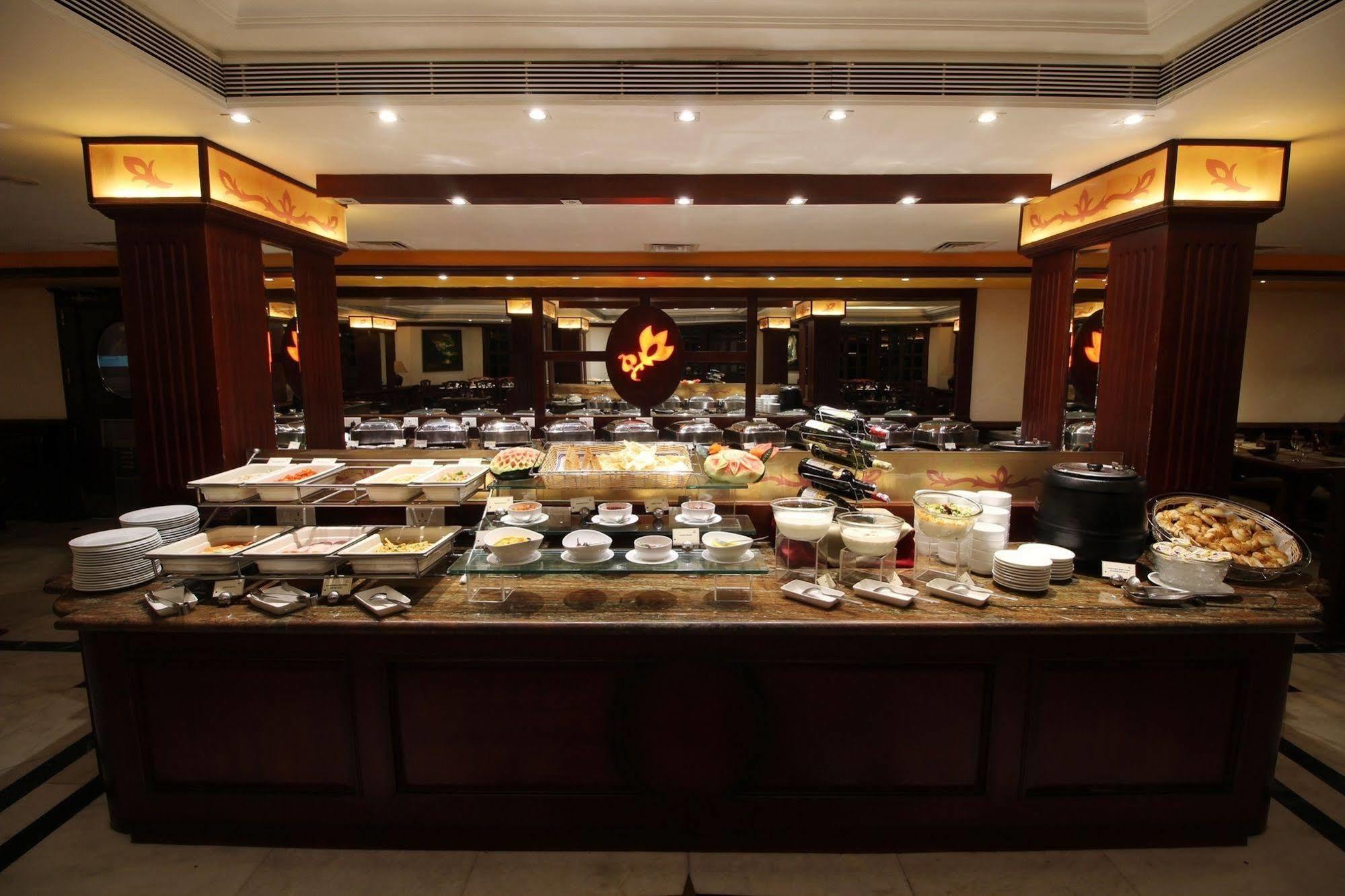The South Park Hotel تريفِندرم المظهر الخارجي الصورة